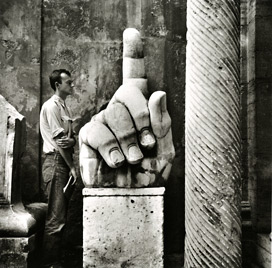 Robert Rauschenberg, Cy + Relics, Rome, 1952.