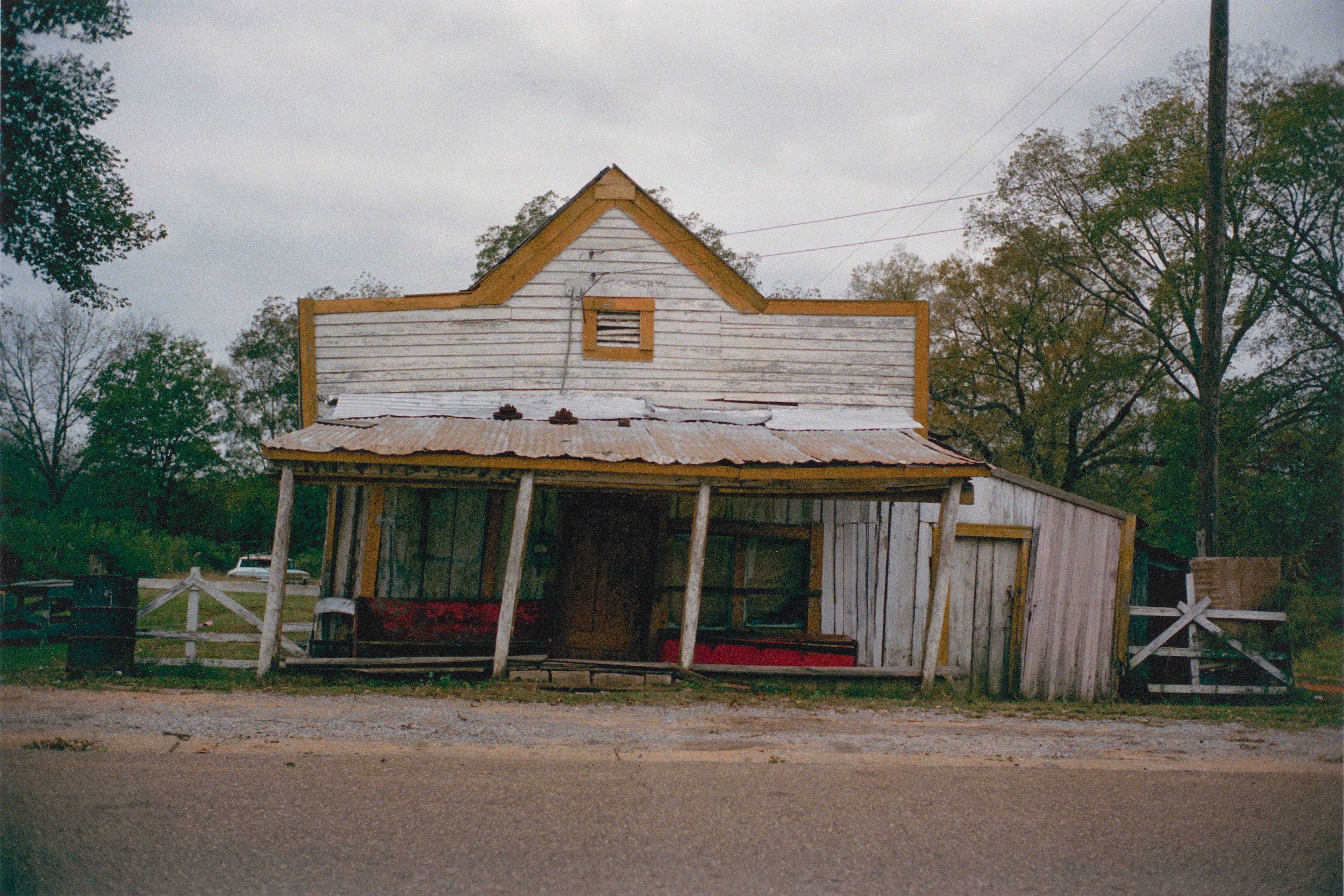 William Christenberry, T.B. Hick's Store, Newbern, Alabama, 1984 ...