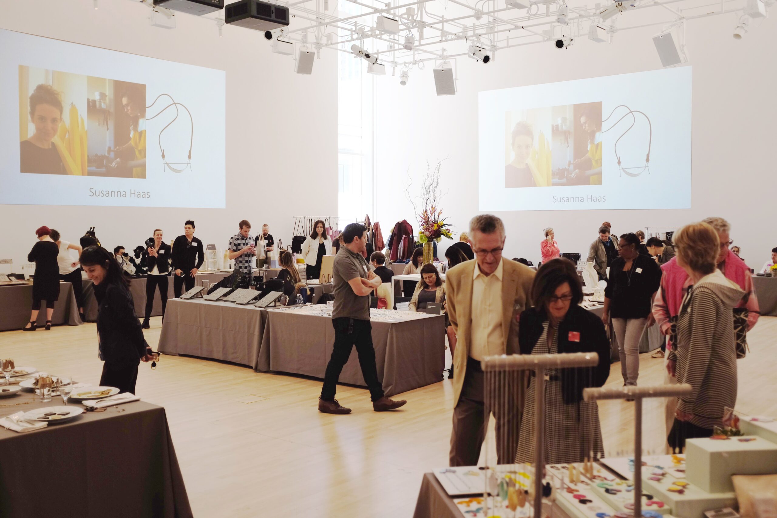 2024 Museum Store Jewelry Trunk Show SFMOMA   TrunkShowCrowd2017 DSCF3254 Scaled 